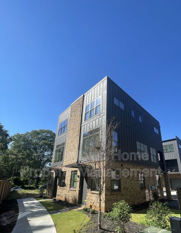 Building Photo - 1133 North St NW