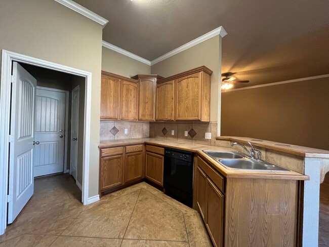 Building Photo - 3105 Beauford St