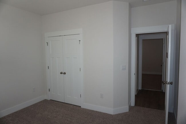 Building Photo - New Home in Gulf Breeze