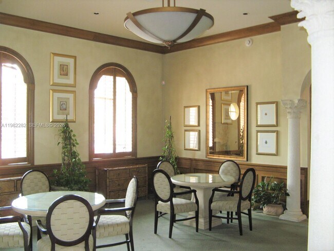 Building Photo - 4404 SW 160th Ave