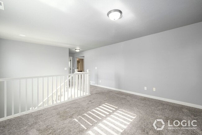 Building Photo - Beautiful Home in Midvale!