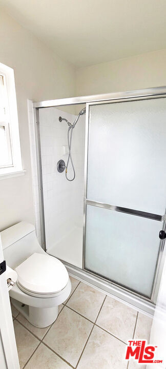 Building Photo - 10000 Hanna Ave