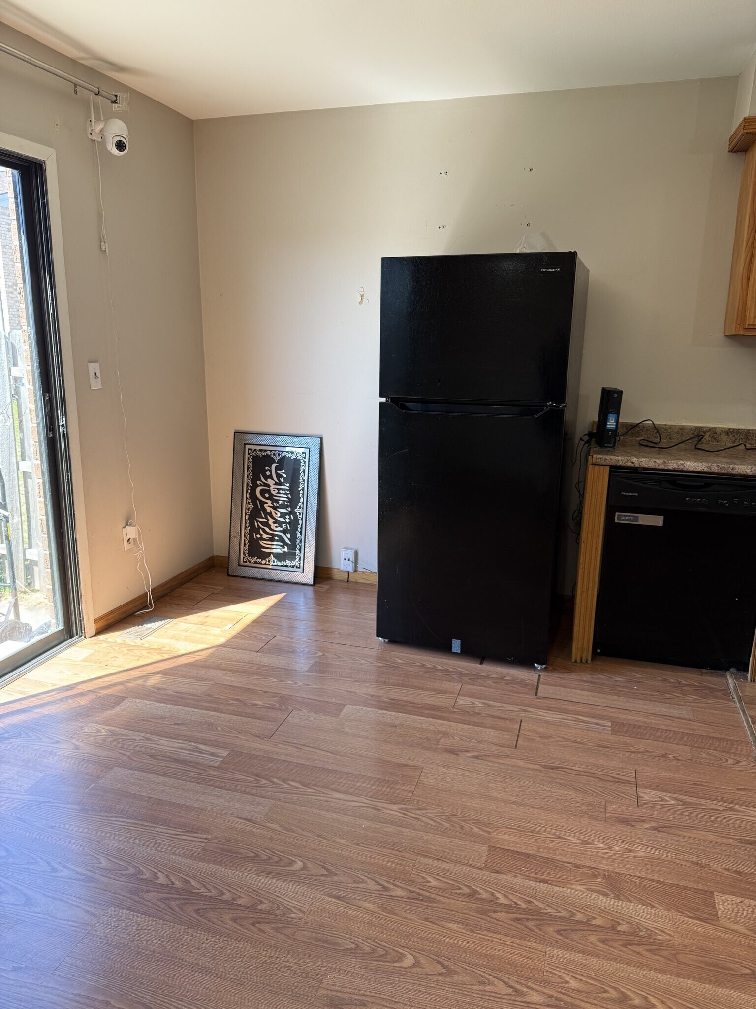 Building Photo - 38177 Jamestown Dr