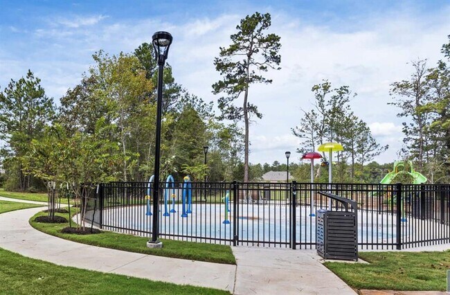 Building Photo - 102 Cedar Elm Ct