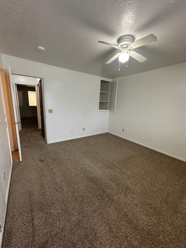 Building Photo - 1311 Eastgate Dr