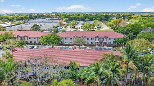 Building Photo - 3790 N Jog Rd