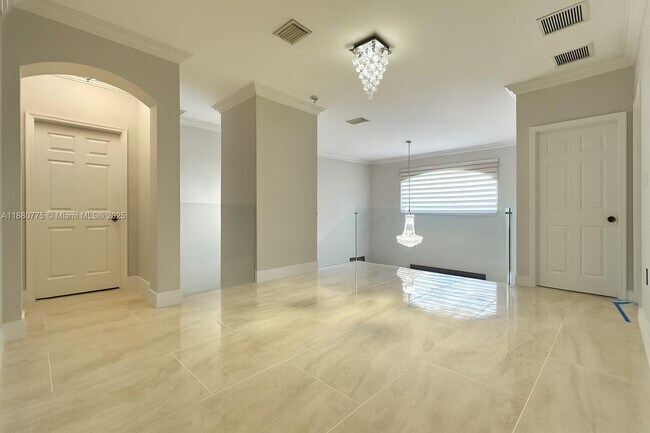 Building Photo - 2803 SW 156th Ave
