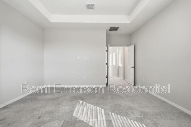 Building Photo - 14942 Guava Bay Dr