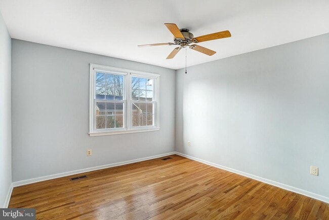 Building Photo - 5472 Truxion Ct