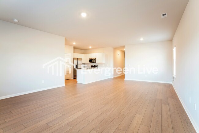 Building Photo - 17767 Denham Cir