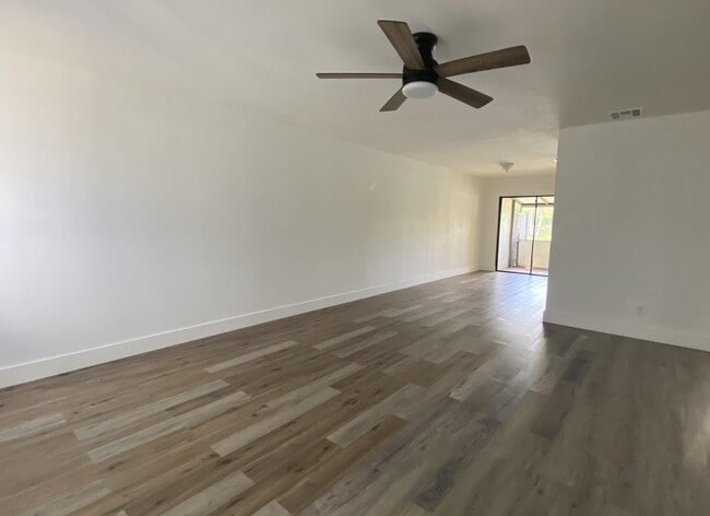 Building Photo - 4104 Inlet Cir