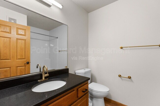 Building Photo - 2608 N Career Ave