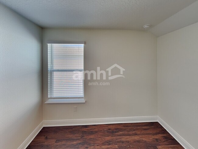 Building Photo - 2753 Ponds Trl