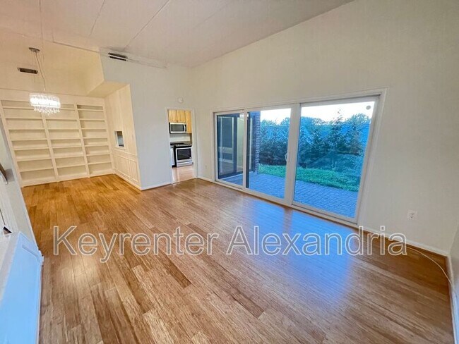 Building Photo - 116 Roberts Ln
