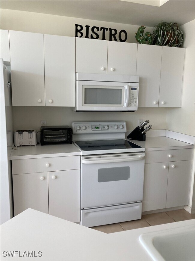 Building Photo - 2855 Cypress Trace Cir