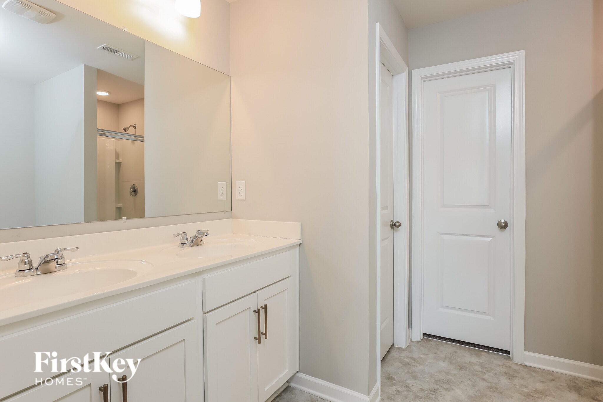 Building Photo - 109 Longleaf Dr