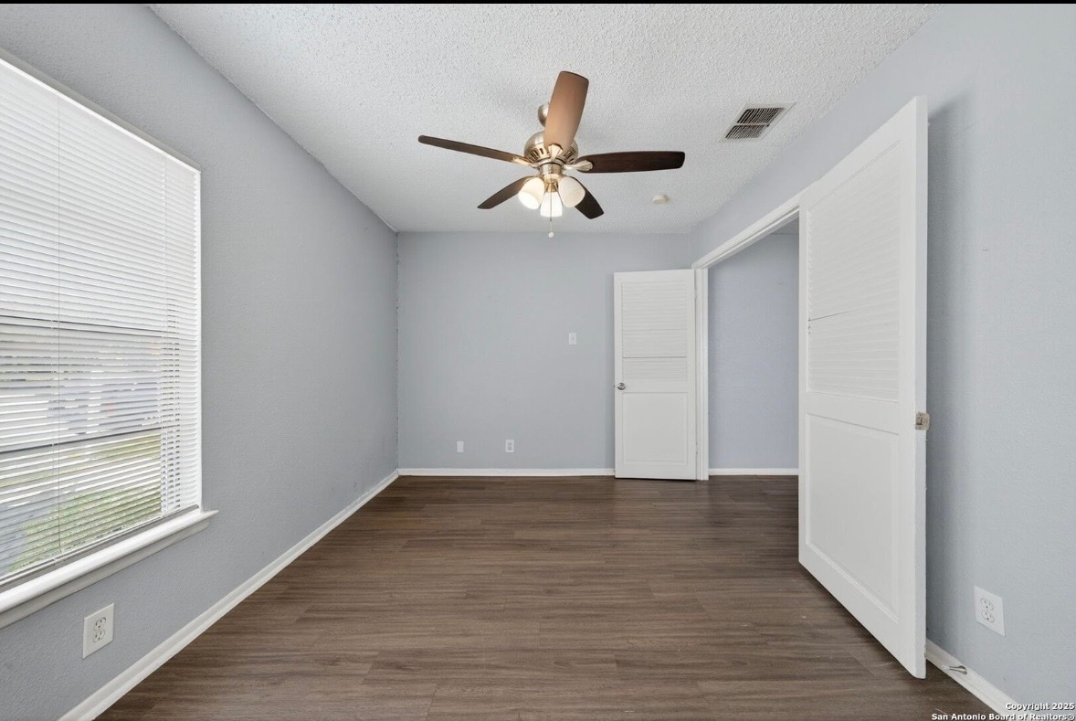 Building Photo - 4883 Aspen Wood Dr,