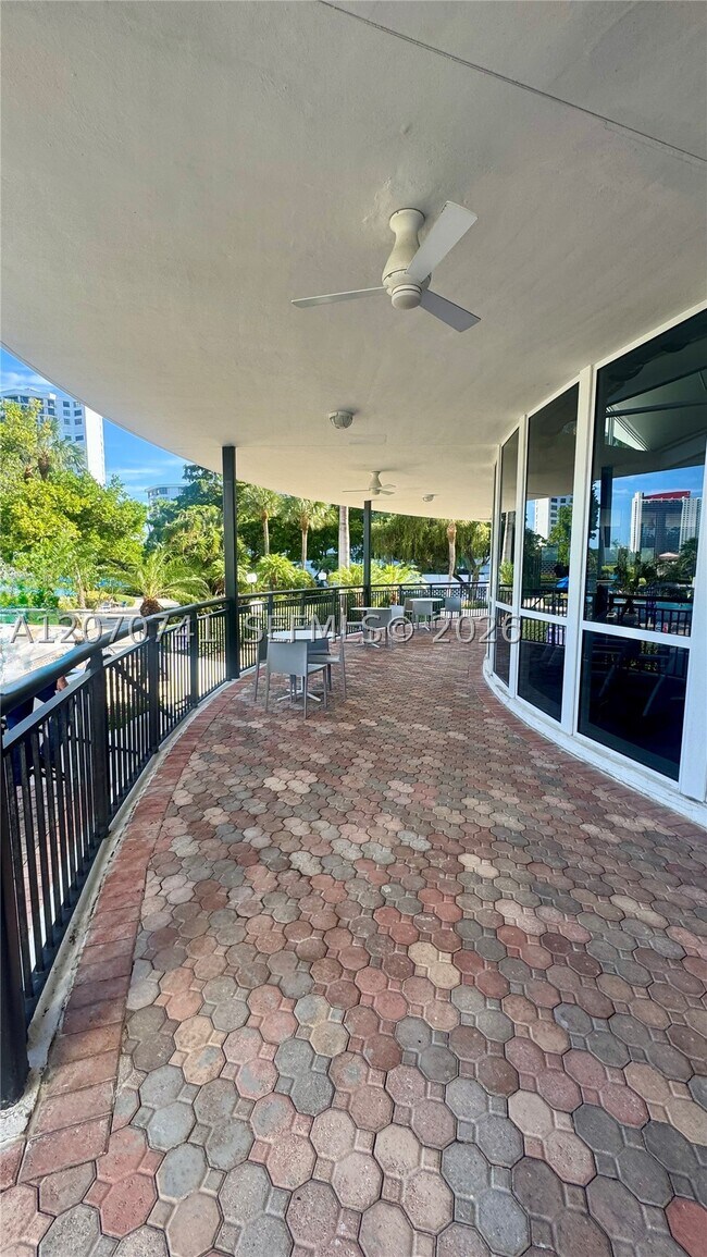 Building Photo - 600 Three Islands Boulevard