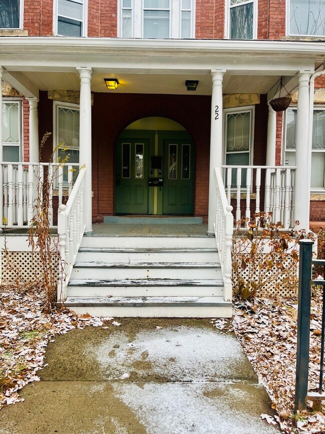 Building Photo - 24 Mortson St