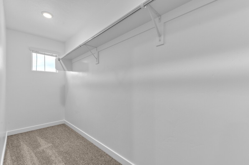 Building Photo - 1498 720 N