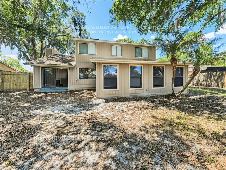 Building Photo - 951 Waverly Dr