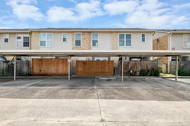 Building Photo - 3600 Jeanetta St