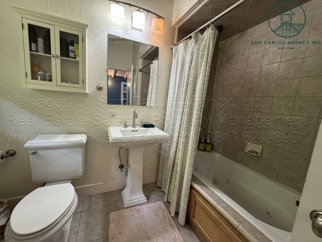Building Photo - Nicely Appointed Two Bedroom Carmel Woods ...