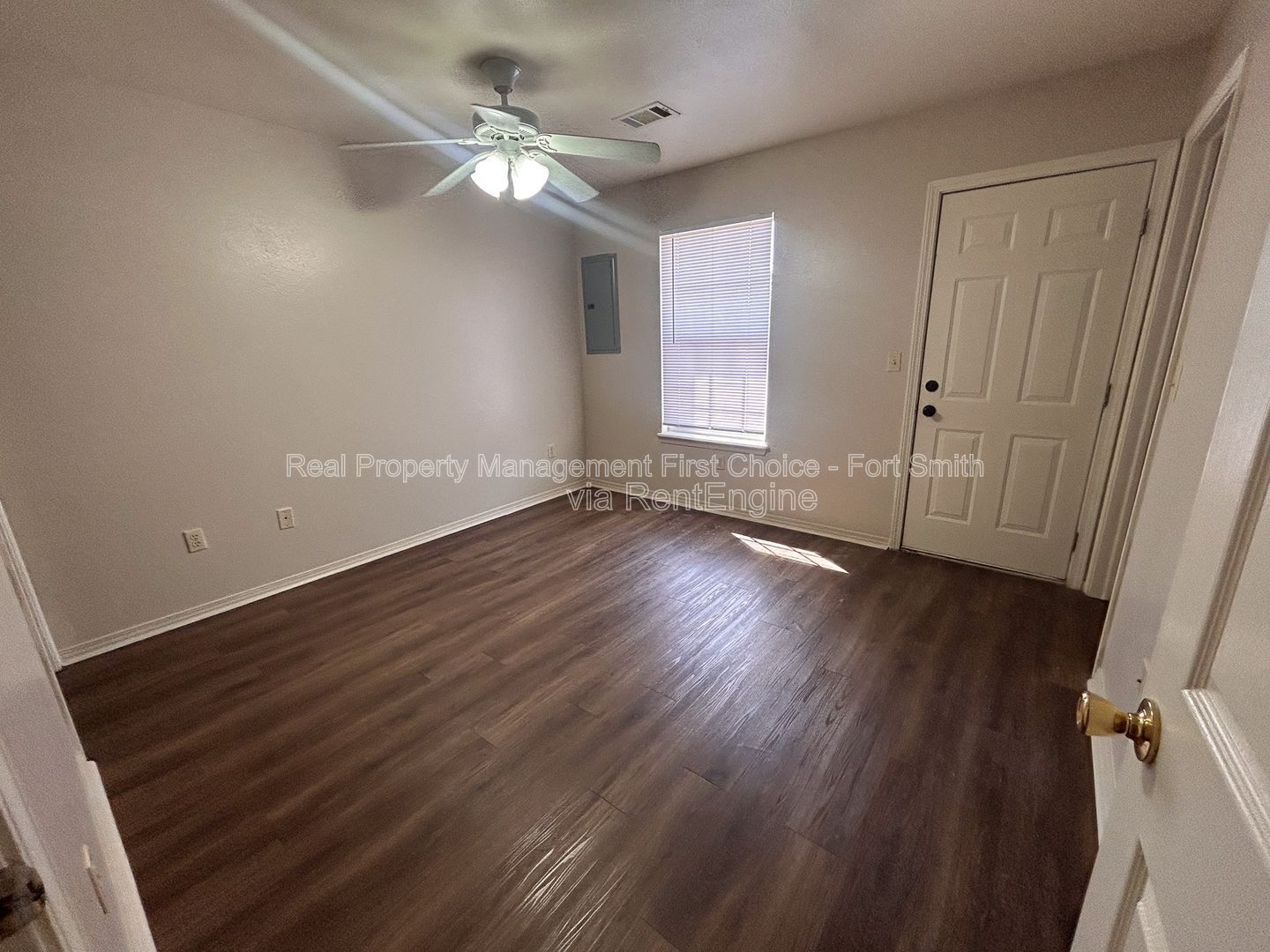 Building Photo - 1857 Brazil Ave