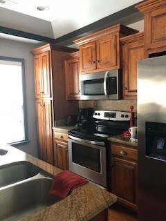 Building Photo - Fully Furnished Home