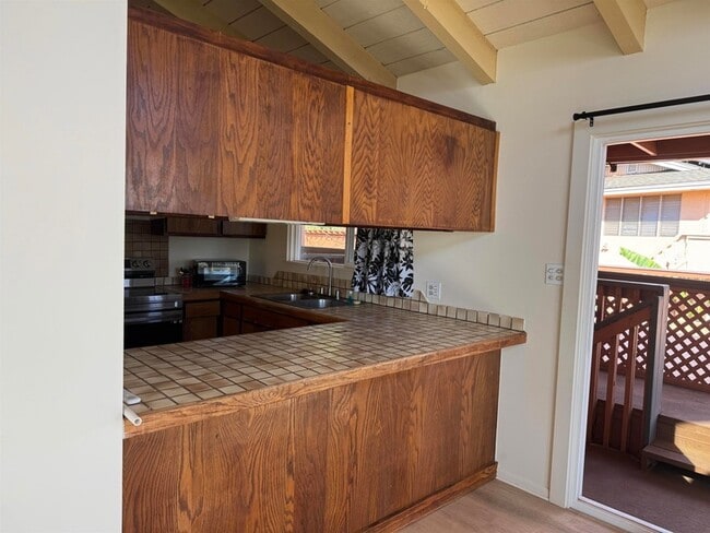 Building Photo - 137 Ipukula Way