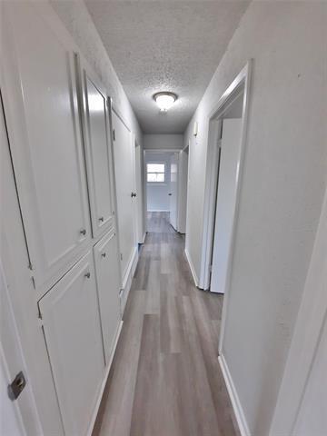 Building Photo - 313 NW Suzanne Terrace