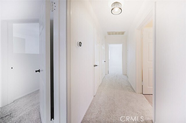 Building Photo - 2255 E Chevy Chase Dr