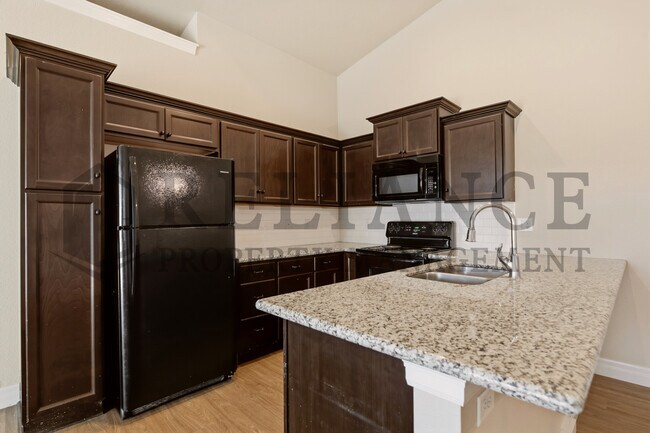Building Photo - 13601 Hunters View St