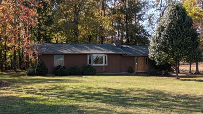 Building Photo - 1721 Allentown Rd