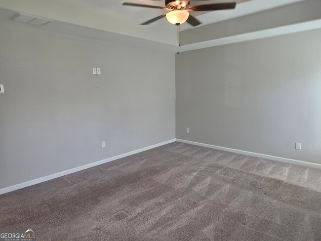 Building Photo - 132 W River Cane Run