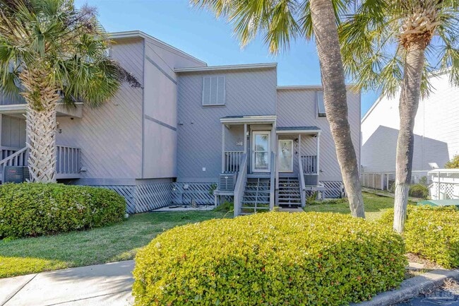 Building Photo - 14180 River Rd