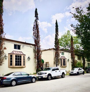Primary Photo - 4901 Milam St