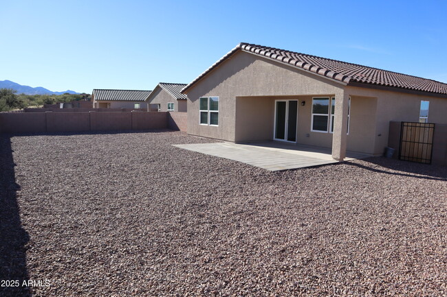 Building Photo - 1267 W Flowstone Trail