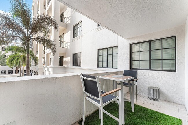 Building Photo - 233 S Federal Hwy