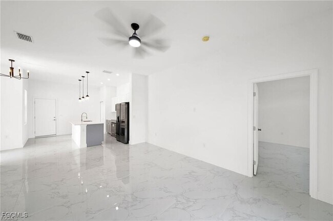 Building Photo - 4768 Nelson Dr