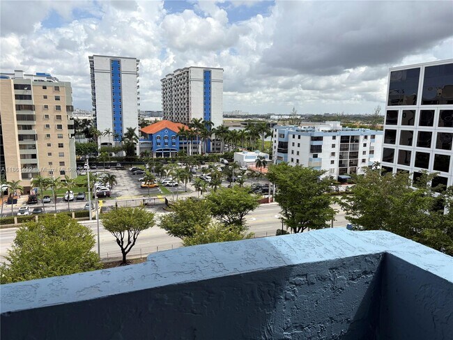 Primary Photo - 5050 NW 7th St