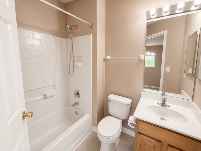 Building Photo - 505 Cary Woods Cir