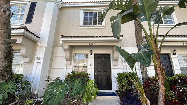 Building Photo - 4847 Palmbrooke Terrace