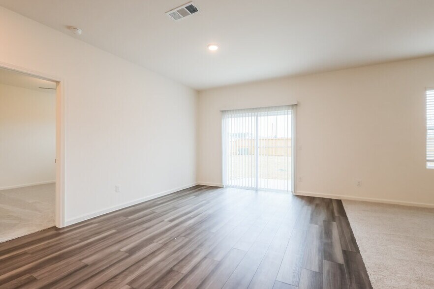 Building Photo - 3723 Kennedy Clover Ct