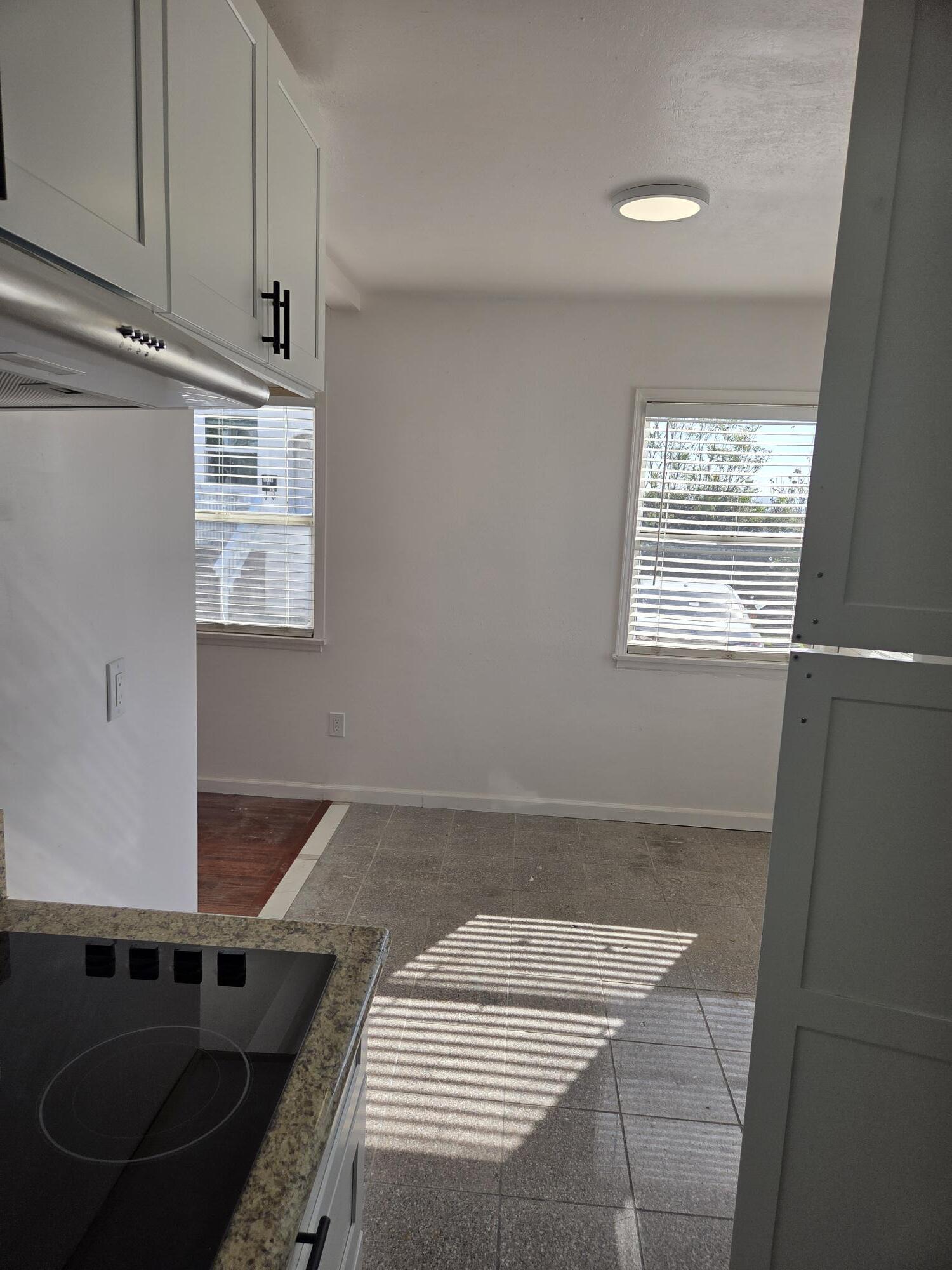 Building Photo - 4008 Rockwood St