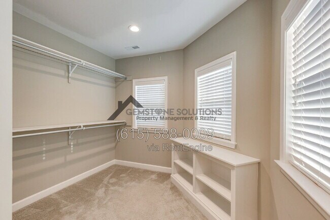 Building Photo - 9055 Wheeler Dr