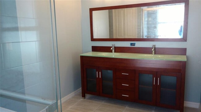 Building Photo - 28646 Tanner Dr