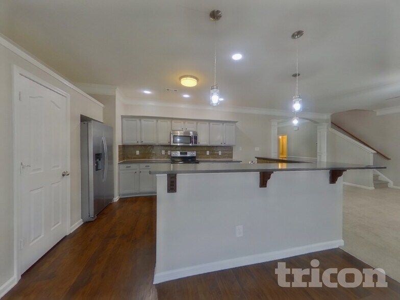 Building Photo - 2435 Cairns Mill Court