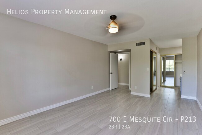 Building Photo - 700 E Mesquite Cir