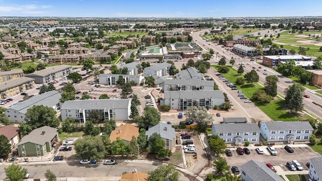 Building Photo - 1120 Mazatlan Cir